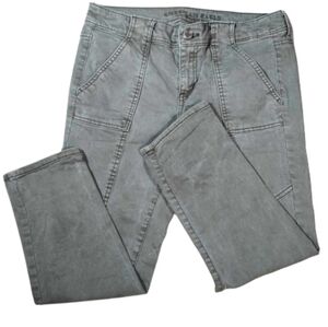 Sage Green American Eagle Cargo Capris‎ Distressed Size 4 97% cotton
